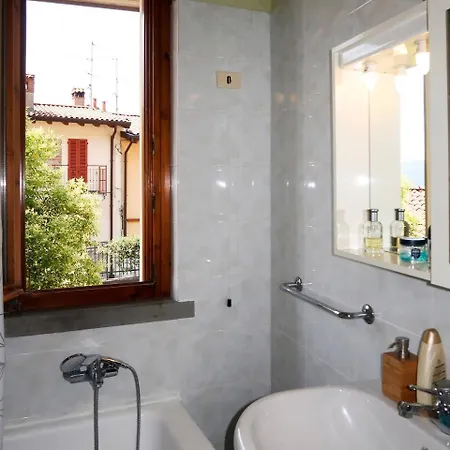 Casa Cucci 100s * Predore
